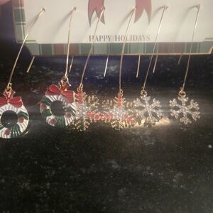 Festive Holiday Earrings Set
